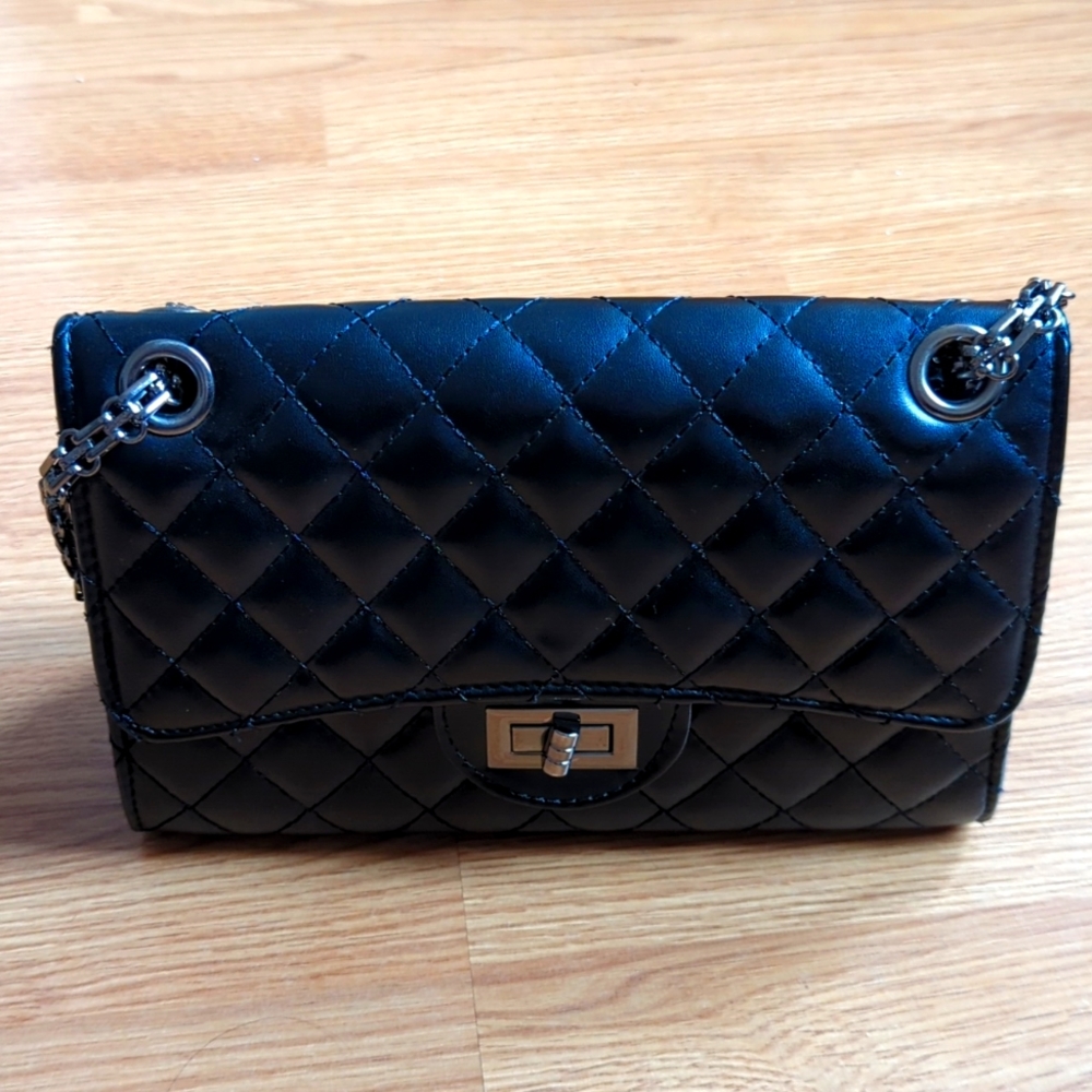 Beautiful crossbody a sleek bag